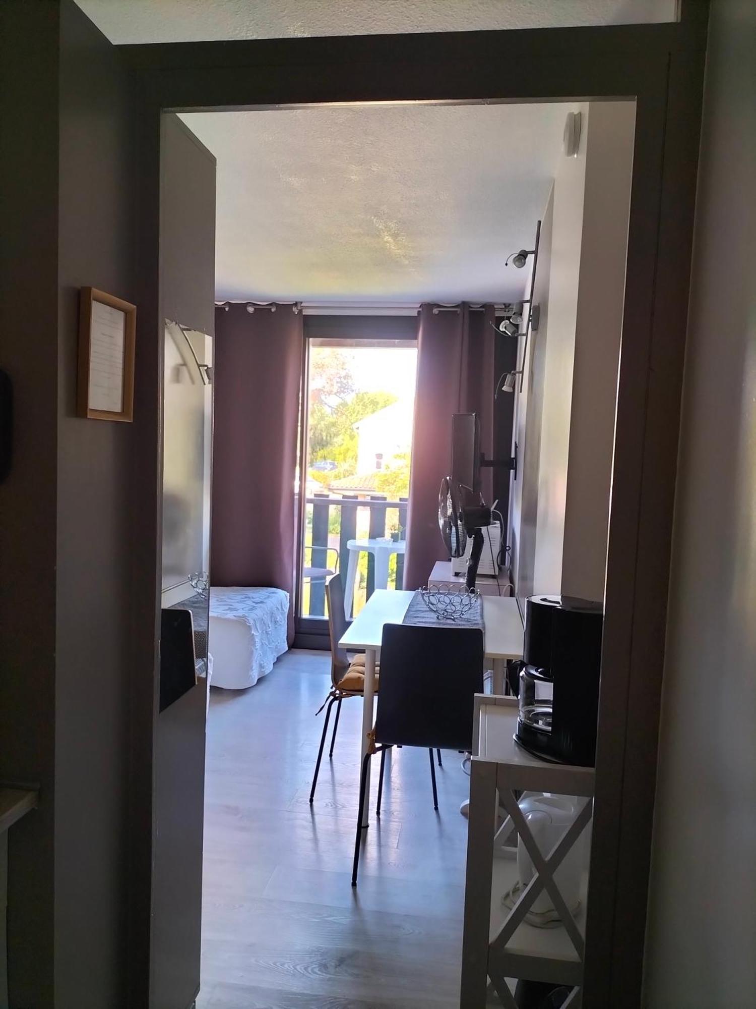 Studio Meuble Et Equipe, En Zone Naturelle, A Deux Pas De L'Hyper Centre Dax Exterior photo